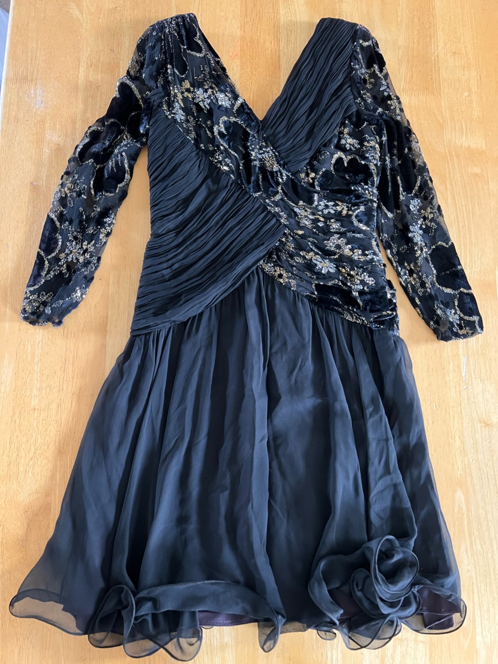 Mignon Black Long-Sleeve V-Neck A-Line Dress with Metallic Floral Embroidery